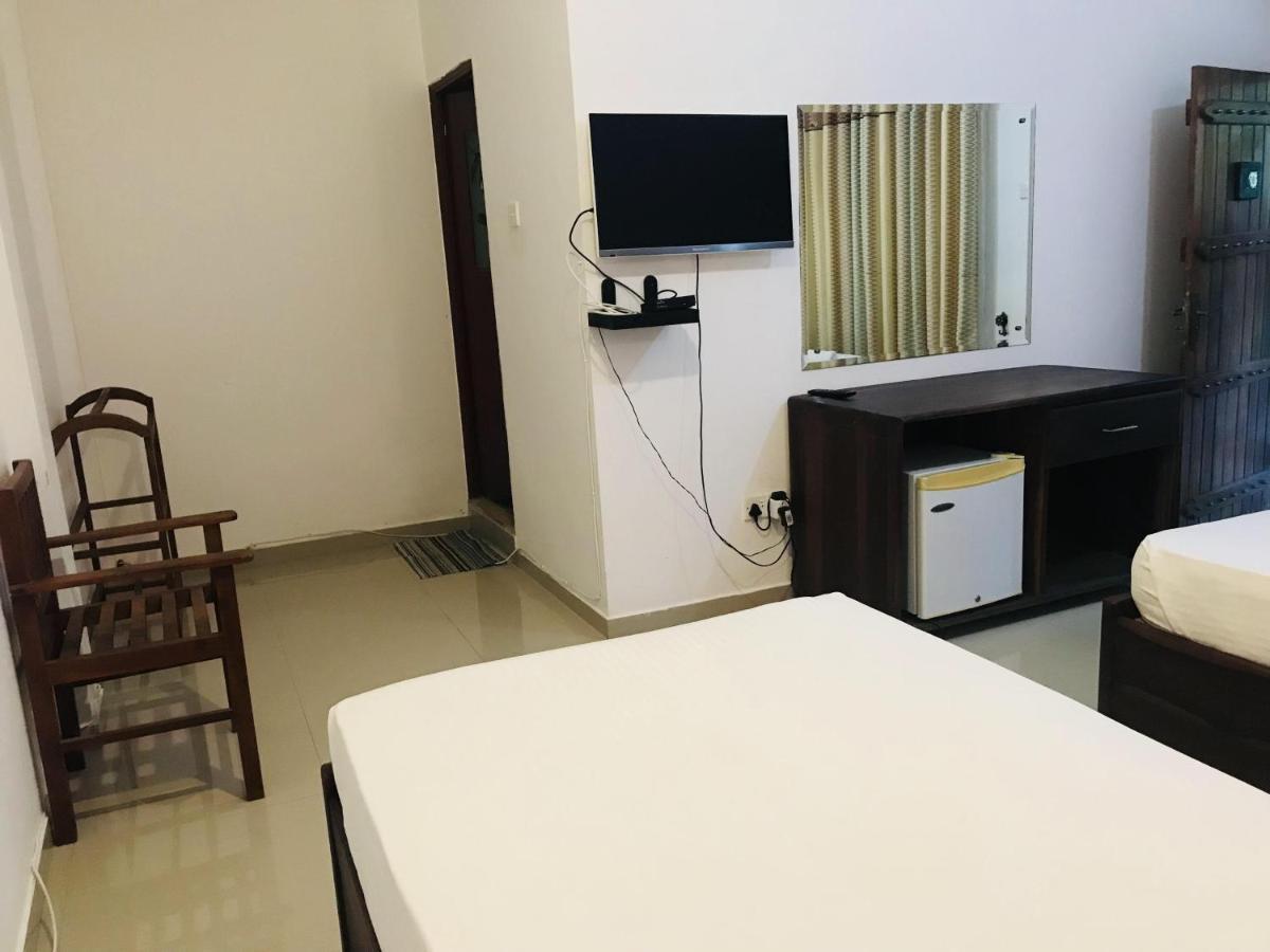 Yala Safari Village Maha Akurugoda Eksteriør billede
